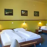 Macek מלון לובליאנה