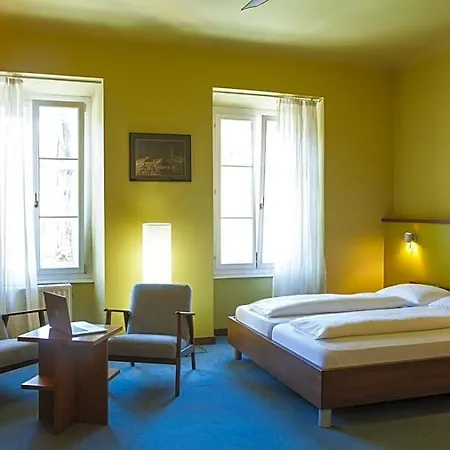 Macek Hotel 3*
