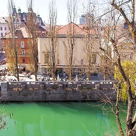 Macek Hotel 3*