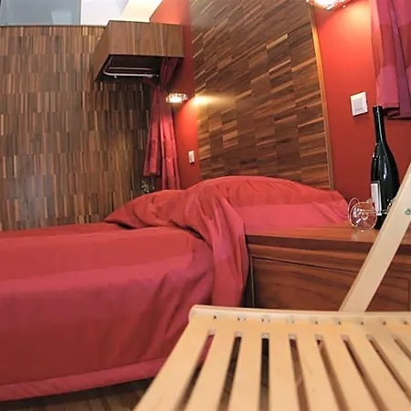Macek Hotel
