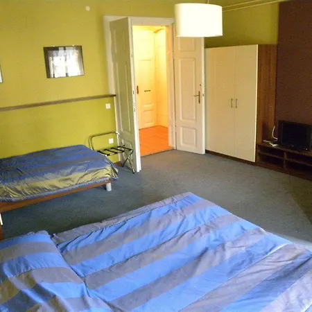Hotel Macek 3*